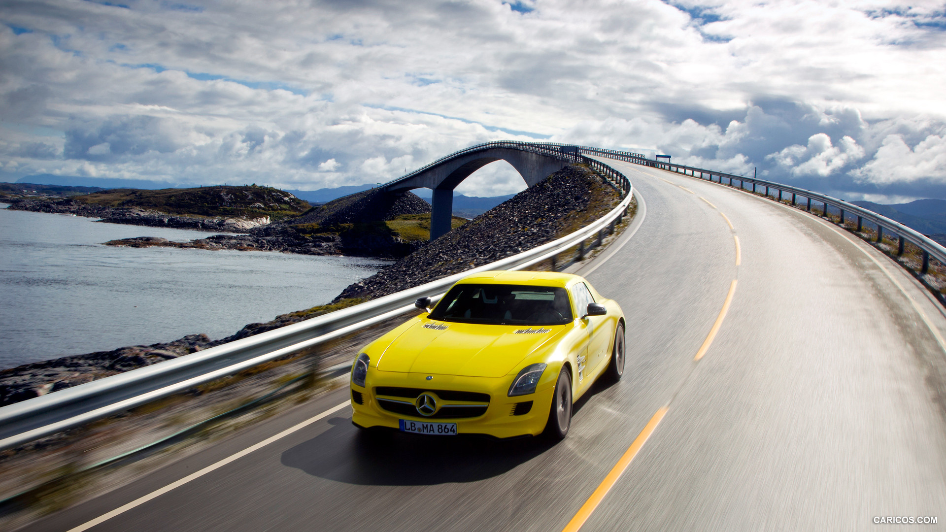 Mercedes-Benz SLS AMG E-CELL Concept  - Front, #9 of 60