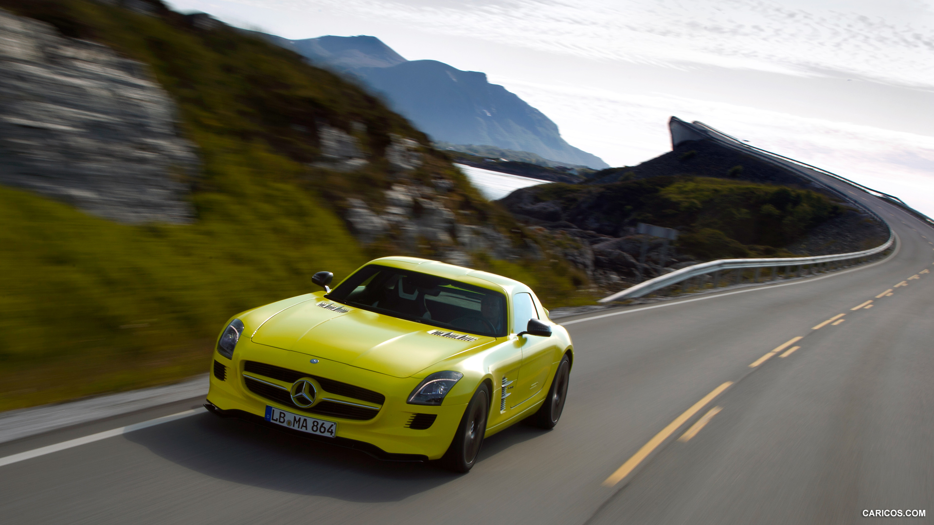 Mercedes-Benz SLS AMG E-CELL Concept  - Front, #34 of 60