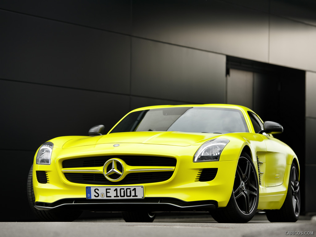 Mercedes-Benz SLS AMG E-CELL Concept  - Front