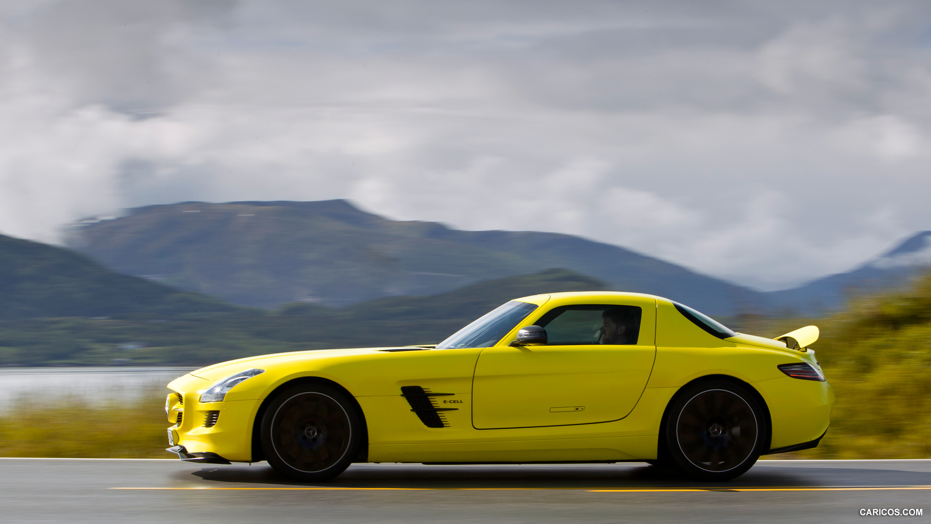 Mercedes-Benz SLS AMG E-CELL Concept  - Side, #10 of 60