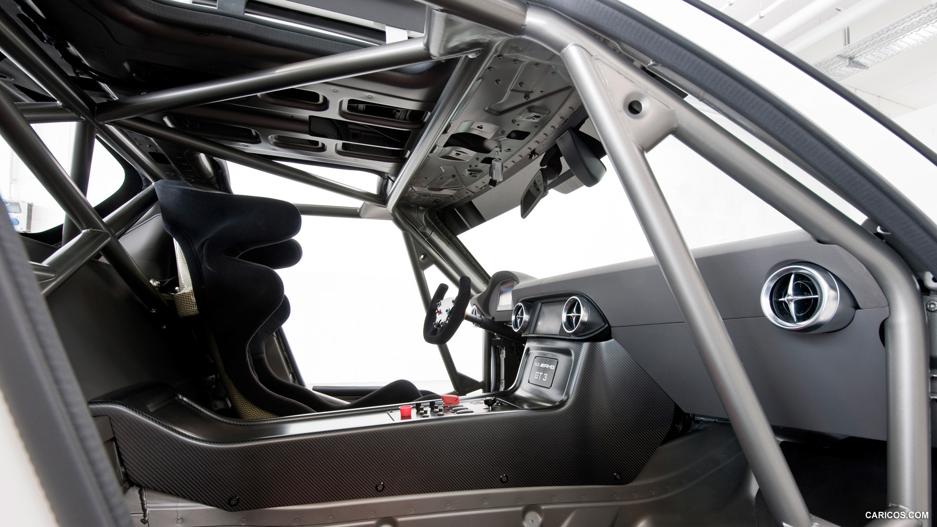 Mercedes-Benz SLS AMG GT3  - Interior Front Seats View Photo, #11 of 30