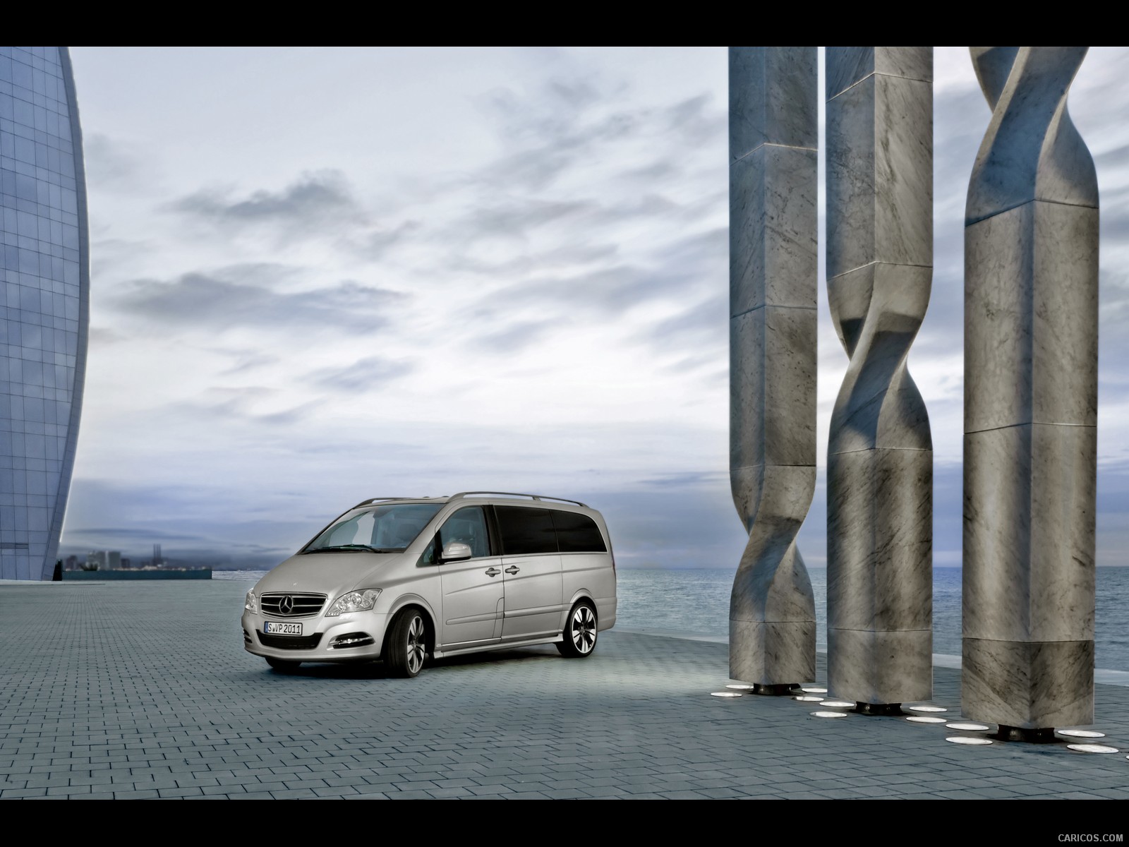 Mercedes-Benz Viano Vision Pearl  - Front , #4 of 36