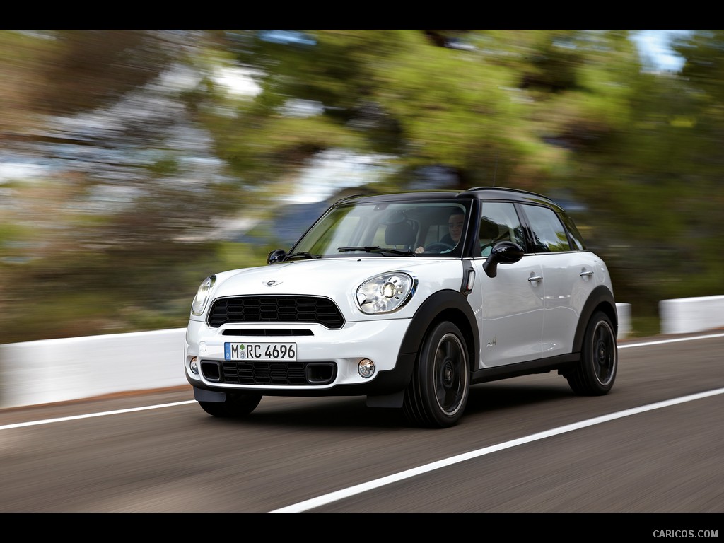 Mini Countryman (2011)  - Front Left Quarter 