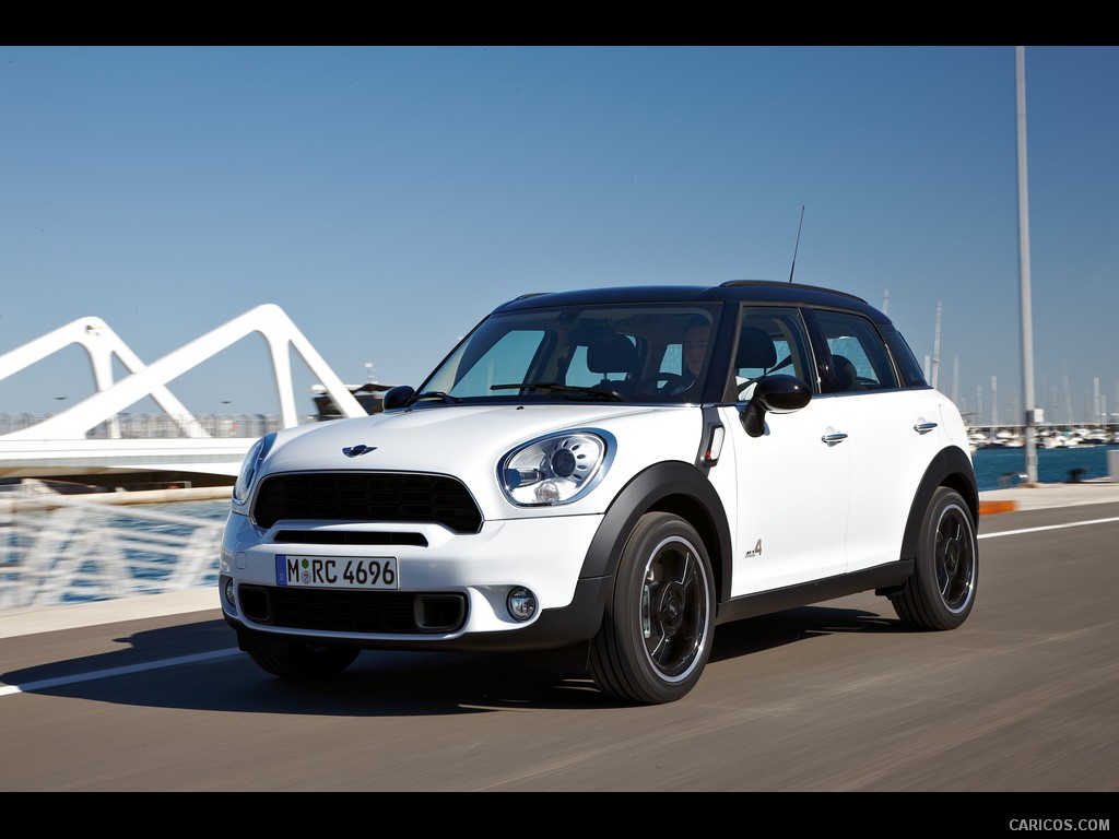 Mini Countryman (2011)  - Front Left Quarter 