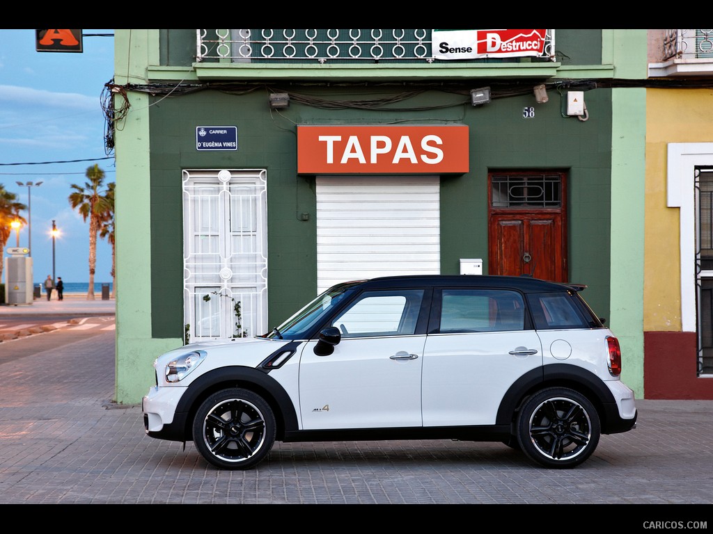 Mini Countryman (2011)  - Side