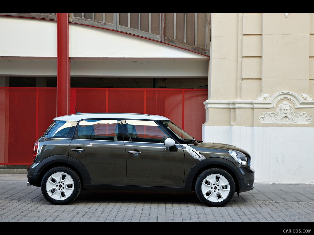 Mini Countryman (2011)  - Side