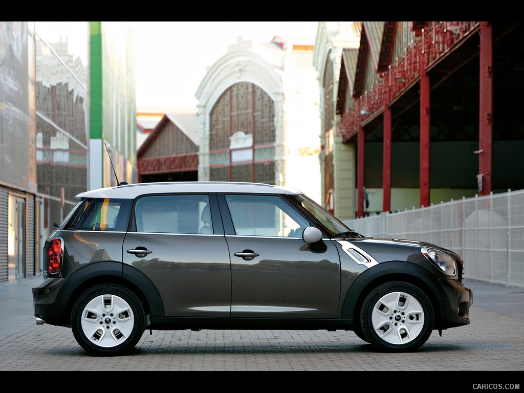 Mini Countryman (2011)  - Side