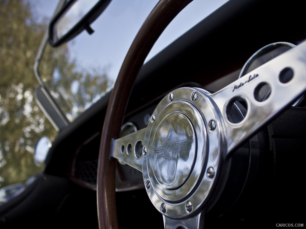 Morgan 4/4 75th Anniversary Edition  - Interior